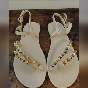 Olivia Miller Size 10 Sandals